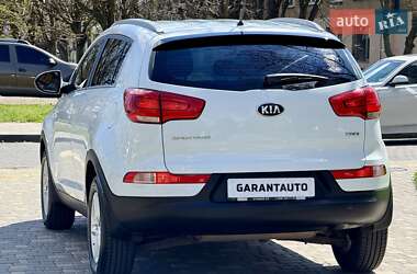 Внедорожник / Кроссовер Kia Sportage 2015 в 