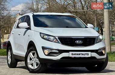 Внедорожник / Кроссовер Kia Sportage 2015 в 