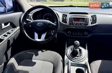 Внедорожник / Кроссовер Kia Sportage 2015 в 