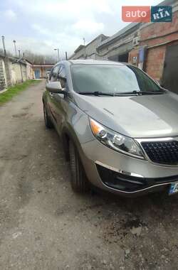 Внедорожник / Кроссовер Kia Sportage 2015 в 