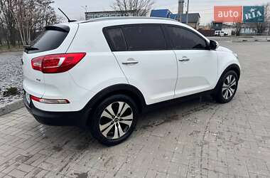 Внедорожник / Кроссовер Kia Sportage 2012 в 