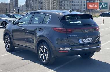 Позашляховик / Кросовер Kia Sportage 2019 в 