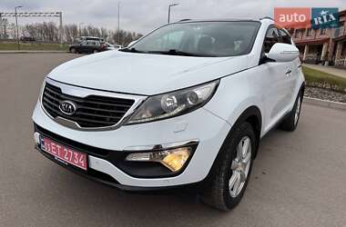 Внедорожник / Кроссовер Kia Sportage 2013 в 