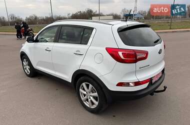 Внедорожник / Кроссовер Kia Sportage 2013 в 