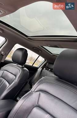 Внедорожник / Кроссовер Kia Sportage 2013 в 
