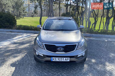 Внедорожник / Кроссовер Kia Sportage 2012 в 