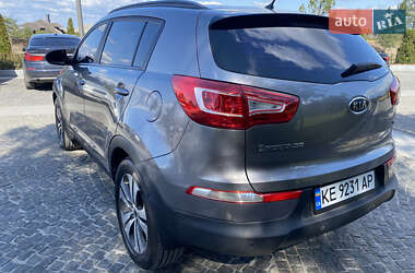 Внедорожник / Кроссовер Kia Sportage 2012 в 