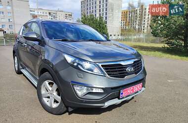 Позашляховик / Кросовер Kia Sportage 2013 в 
