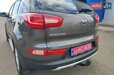 Позашляховик / Кросовер Kia Sportage 2013 в 