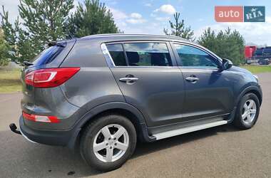 Позашляховик / Кросовер Kia Sportage 2013 в 