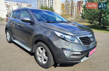 Позашляховик / Кросовер Kia Sportage 2013 в 