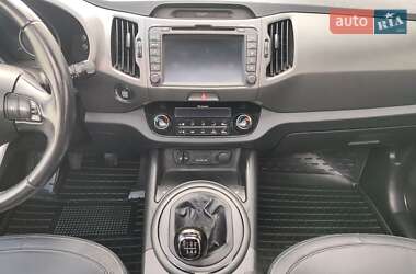 Позашляховик / Кросовер Kia Sportage 2013 в 