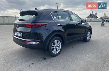Позашляховик / Кросовер Kia Sportage 2016 в 