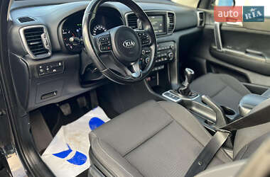 Позашляховик / Кросовер Kia Sportage 2016 в 