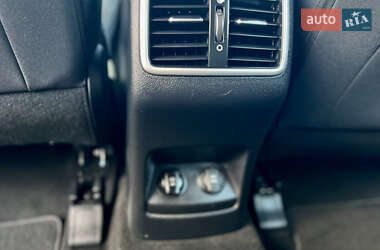 Позашляховик / Кросовер Kia Sportage 2016 в 