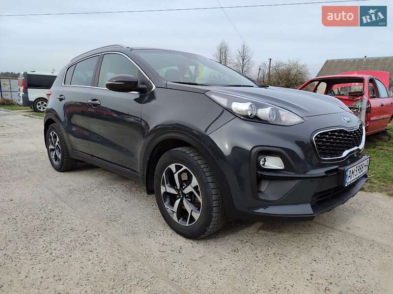 Внедорожник / Кроссовер Kia Sportage 2021 в Олевске