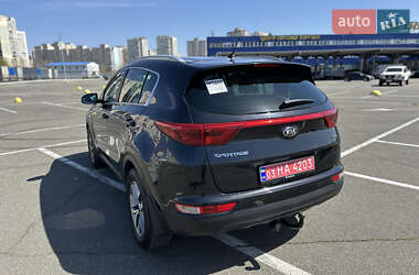 Внедорожник / Кроссовер Kia Sportage 2017 в 