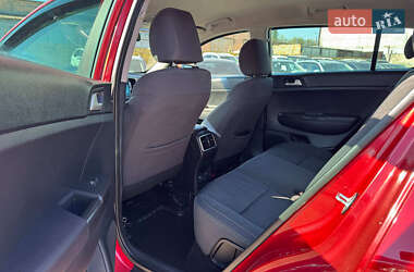 Внедорожник / Кроссовер Kia Sportage 2017 в 