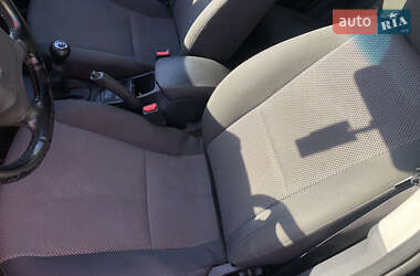 Позашляховик / Кросовер Kia Sportage 2010 в 