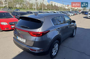 Внедорожник / Кроссовер Kia Sportage 2017 в 