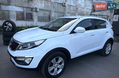 Позашляховик / Кросовер Kia Sportage 2011 в 