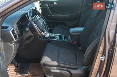 Внедорожник / Кроссовер Kia Sportage 2018 в 