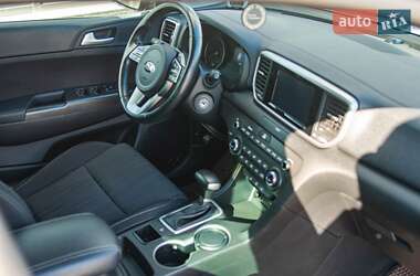 Внедорожник / Кроссовер Kia Sportage 2018 в 