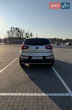 Позашляховик / Кросовер Kia Sportage 2011 в 
