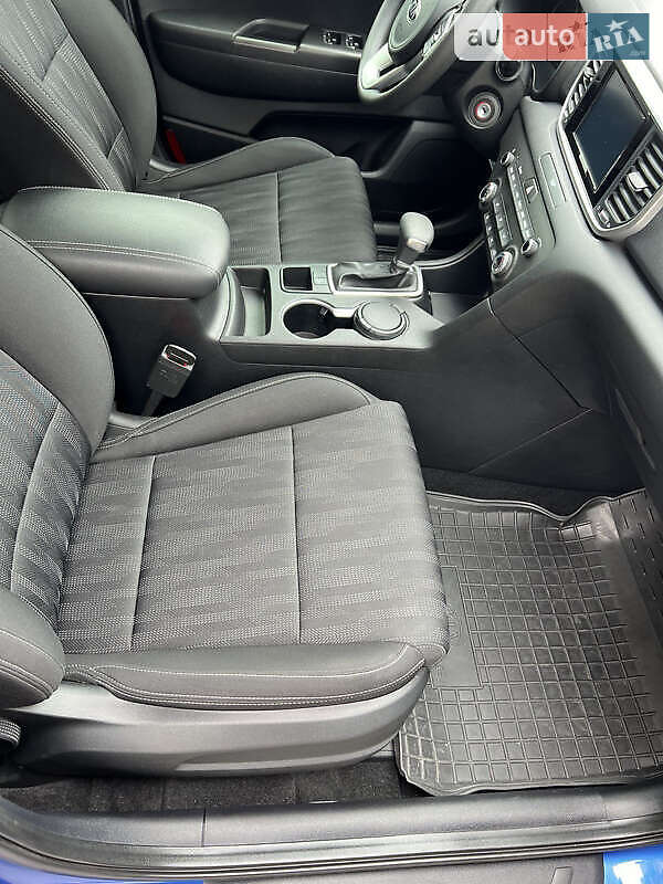 Внедорожник / Кроссовер Kia Sportage 2020 в Киеве