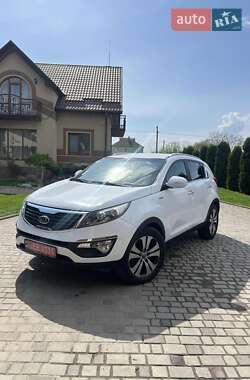 Позашляховик / Кросовер Kia Sportage 2011 в 