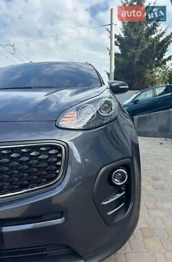 Внедорожник / Кроссовер Kia Sportage 2016 в 