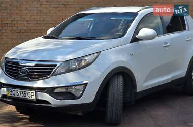 Внедорожник / Кроссовер Kia Sportage 2012 в 