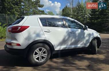 Внедорожник / Кроссовер Kia Sportage 2012 в 