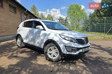 Внедорожник / Кроссовер Kia Sportage 2012 в 