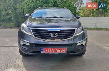 Внедорожник / Кроссовер Kia Sportage 2012 в 