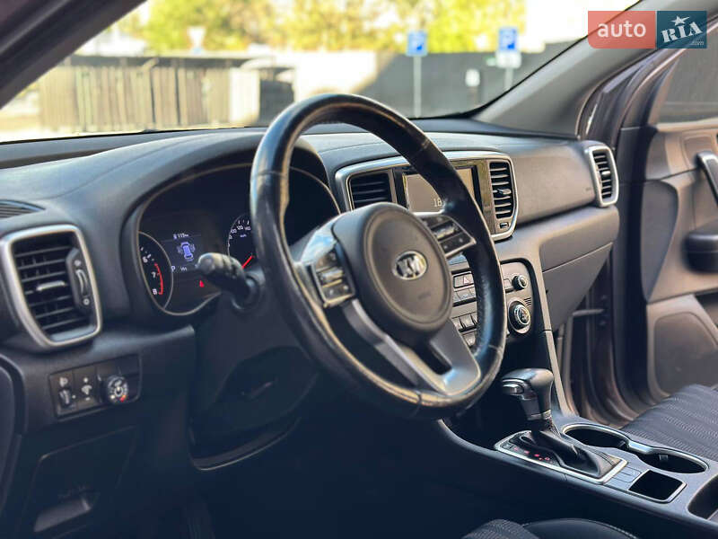 Позашляховик / Кросовер Kia Sportage 2019 в Дніпрі фото 12 Позашляховик / Кросовер Kia Sportage 2019 в Дніпрі