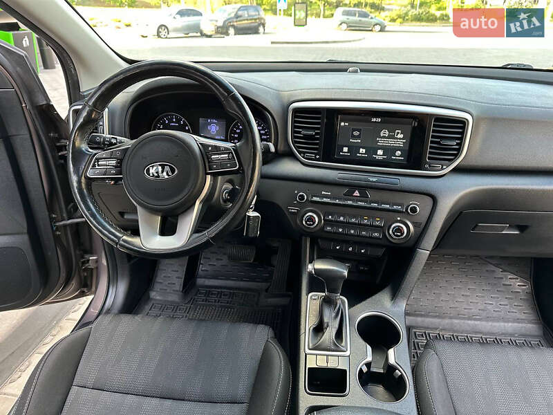 Позашляховик / Кросовер Kia Sportage 2019 в Дніпрі фото 27 Позашляховик / Кросовер Kia Sportage 2019 в Дніпрі