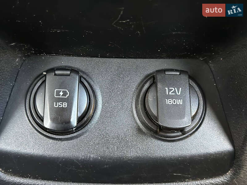 Позашляховик / Кросовер Kia Sportage 2019 в Дніпрі фото 37 Позашляховик / Кросовер Kia Sportage 2019 в Дніпрі