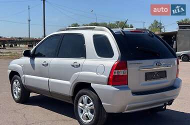 Позашляховик / Кросовер Kia Sportage 2007 в 