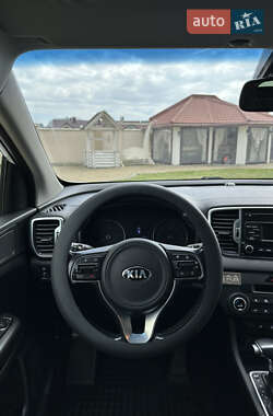 Внедорожник / Кроссовер Kia Sportage 2017 в 