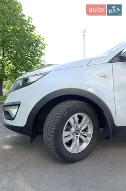 Внедорожник / Кроссовер Kia Sportage 2011 в Белой Церкви