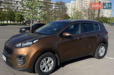 Позашляховик / Кросовер Kia Sportage 2017 в Києві
