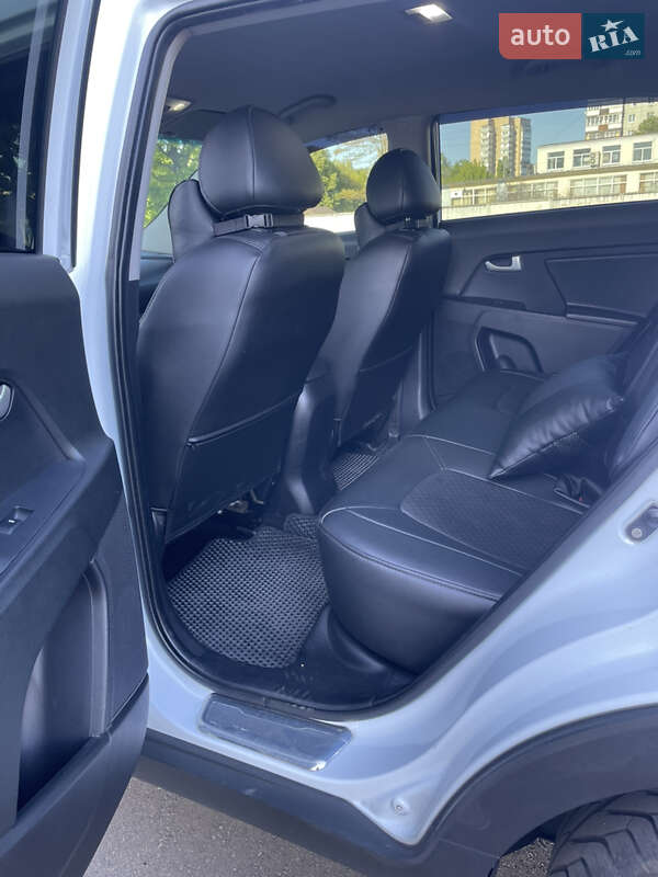 Позашляховик / Кросовер Kia Sportage 2011 в Білій Церкві