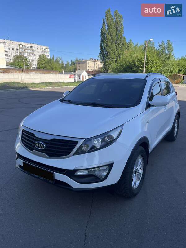 Позашляховик / Кросовер Kia Sportage 2011 в Білій Церкві