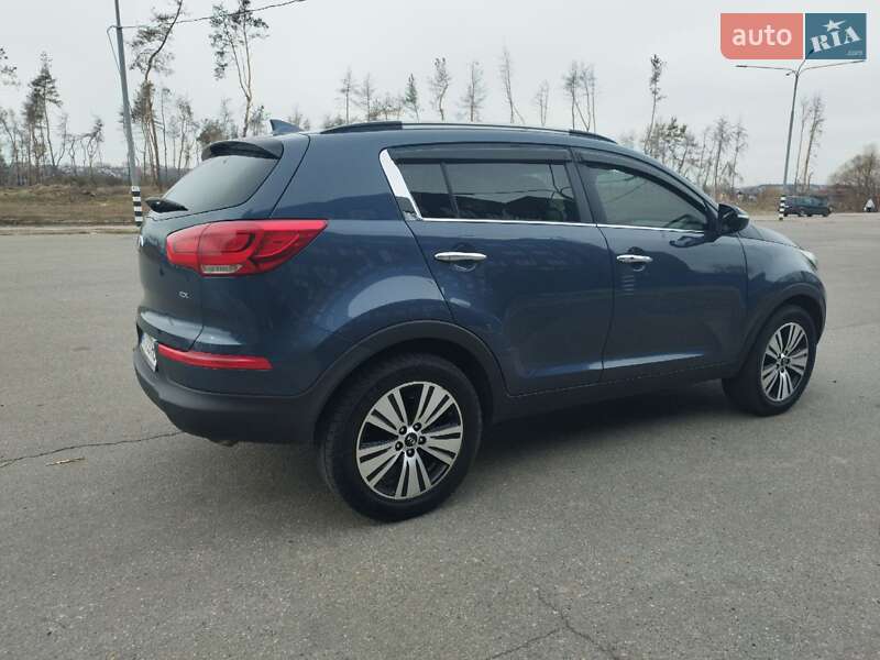 Внедорожник / Кроссовер Kia Sportage 2013 в Харькове