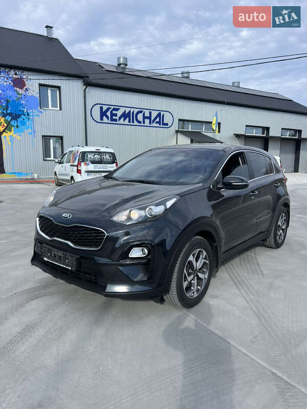 Внедорожник / Кроссовер Kia Sportage 2018 в 