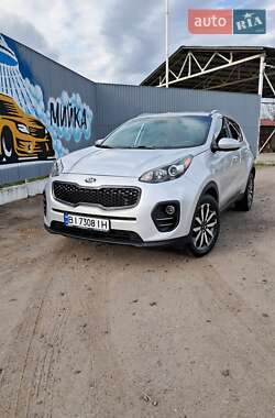 Внедорожник / Кроссовер Kia Sportage 2016 в 