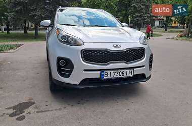 Внедорожник / Кроссовер Kia Sportage 2016 в 