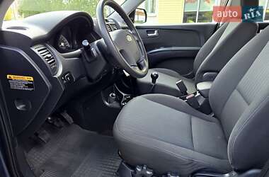 Внедорожник / Кроссовер Kia Sportage 2008 в 
