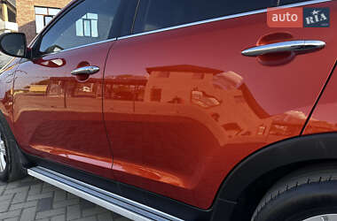Внедорожник / Кроссовер Kia Sportage 2012 в 